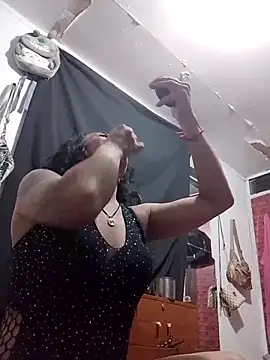 Snapshot of Venus2388 chatting on February 13, 9:27 am Venus2388 online show from February 13, 9:27 am