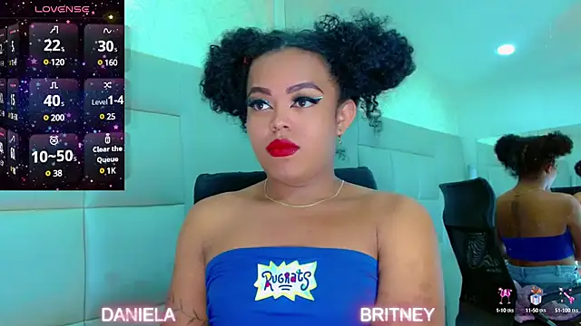 KayleighDreams  online show from March 7, 3:19 am