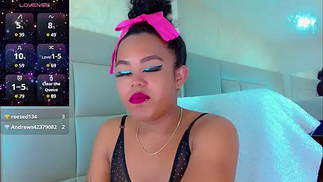 KayleighDreams  online show from March 11, 12:17 pm