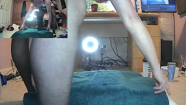 ClairTS online show from December 16, 7:54 pm