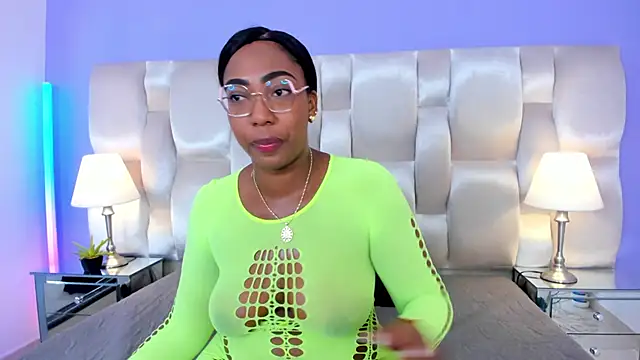 dirtyvictoria online show from October 14, 1:12 pm