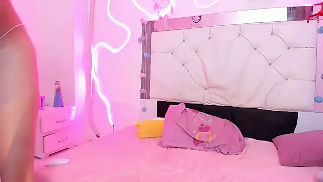 Azul horney online show from February 15, 5:41 am