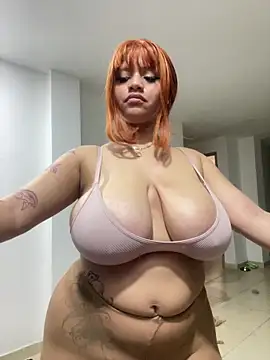 Snapshot of Charlotee_ chatting on June 10, 10:25 am Charlotee online show from June 10, 10:25 am