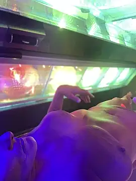 vixendoll87 online show from February 12, 1:09 am