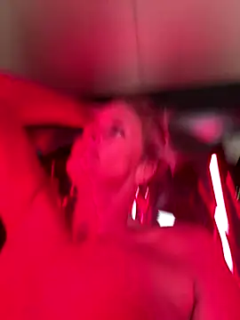 vixendoll87 online show from November 6, 12:11 am