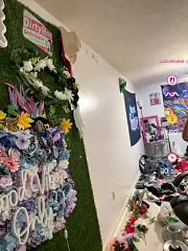 vixendoll87 online show from April 29, 2:48 am