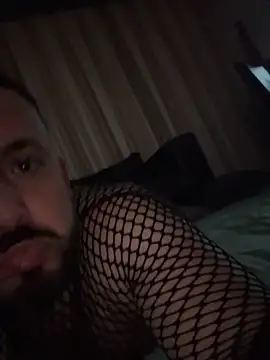 Snapshot of HairyArab90 chatting on October 2, 9:11 pm HairyArab90 online show from October 2, 9:11 pm