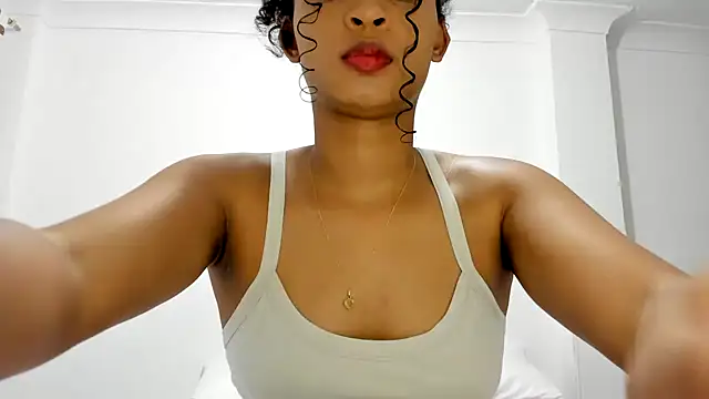 avellanatammy online show from February 3, 3:09 am