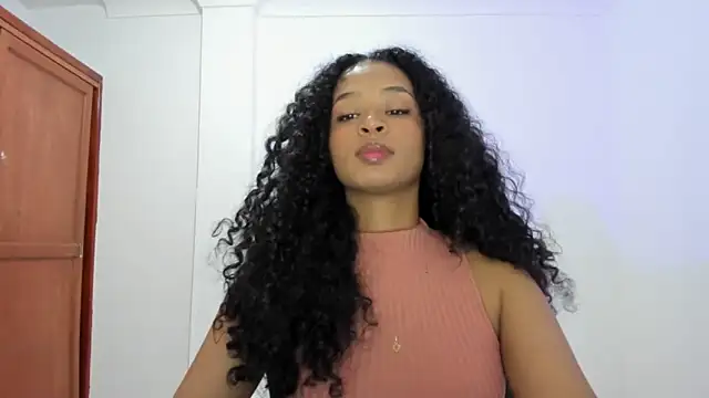 avellanatammy online show from October 16, 12:44 am