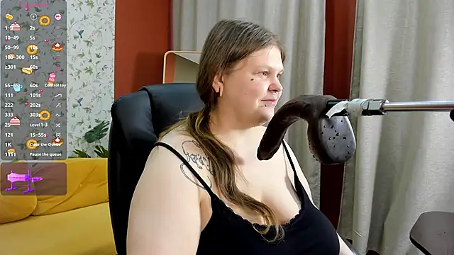 AuroraDemoni online show from March 10, 6:40 am