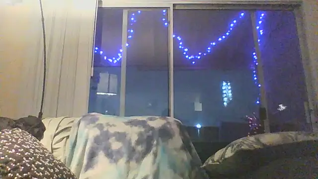 halobabe7620 online show from December 31, 1:04 am