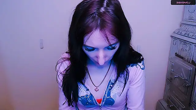 AmandaSell online show from February 11, 11:10 am