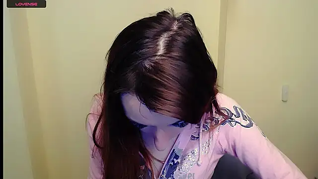 AmandaSell online show from March 19, 11:28 am