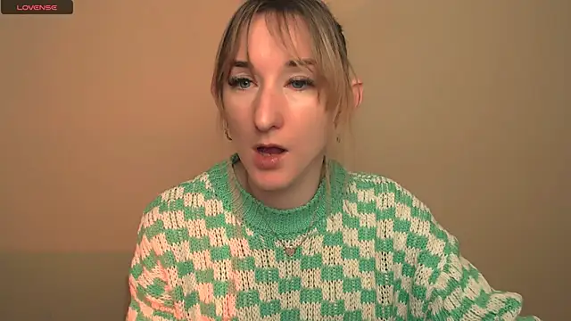 AmandaSell online show from December 19, 9:05 am