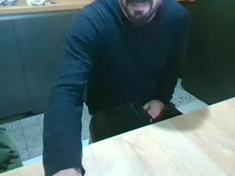 Snapshot of giorgakaci69 chatting on December 12, 9:48 pm giorgakaci69 online show from December 12, 9:48 pm