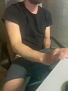 giorgakaci69 online show from February 20, 1:02 am