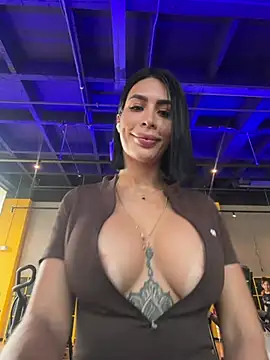 Snapshot of Dj_scarlettmorreti chatting on January 16, 7:29 pm Dj scarlettmorreti online show from January 16, 7:29 pm