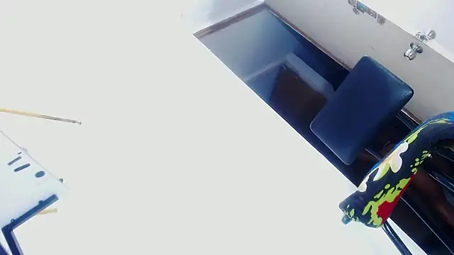 Snapshot of taniabigxx chatting on February 6, 7:56 am taniabigxx online show from February 6, 7:56 am