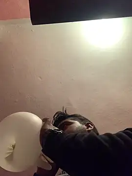 SweetFatBoy online show from March 11, 4:29 pm