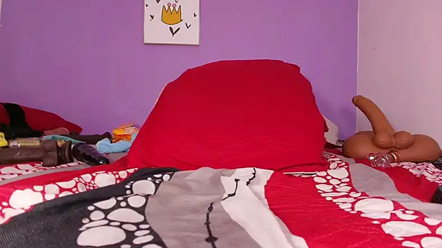 vale ross  online show from February 8, 9:13 am