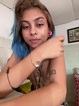 Snapshot of lilith_horny chatting on January 23, 1:02 pm lilith horny online show from January 23, 1:02 pm