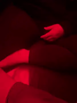 Snapshot of bdsm19 chatting on March 24, 3:17 pm bdsm19 online show from March 24, 3:17 pm