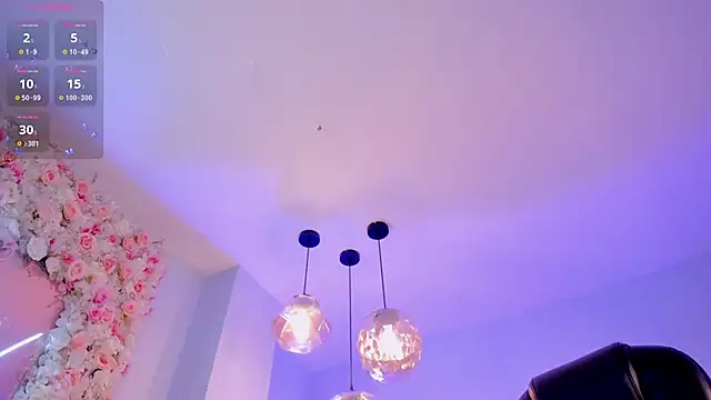 ViolettCastel online show from March 17, 10:49 pm