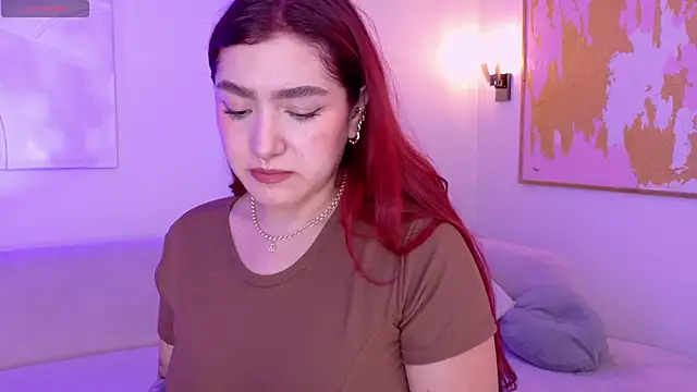 Snapshot of ViolettCastel chatting on March 22, 4:32 pm ViolettCastel online show from March 22, 4:32 pm