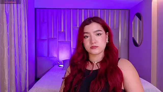 Snapshot of ViolettCastel chatting on March 25, 9:32 pm ViolettCastel online show from March 25, 9:32 pm