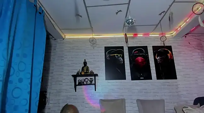 Kimmymadison- online show from February 28, 9:33 pm