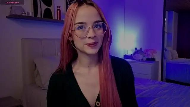 Roxxy mora online show from December 17, 10:16 pm