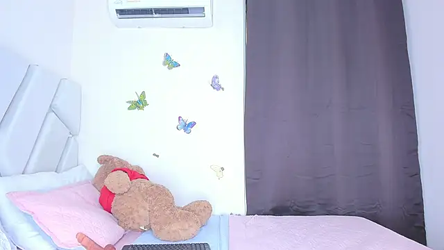 sofiacastillo01 online show from February 28, 2:18 pm