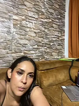 twohornys online show from February 22, 1:00 am