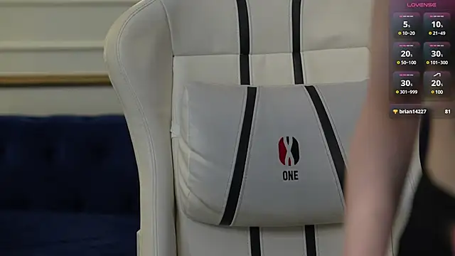 Snapshot of Sara_Tranquil chatting on February 23, 1:42 pm Sara Tranquil online show from February 23, 1:42 pm