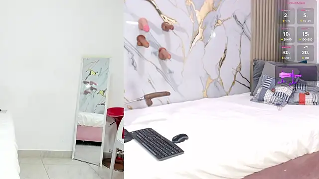 Snapshot of YUSELFI_ROSS_ chatting on January 9, 12:19 pm YUSELFI ROSS online show from January 9, 12:19 pm