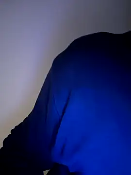 Snapshot of Porkocazzone chatting on December 23, 6:00 am Porkocazzone online show from December 23, 6:00 am