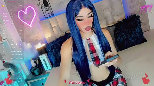 Snapshot of Baby_Aliz chatting on April 22, 9:11 am Baby Aliz online show from April 22, 9:11 am