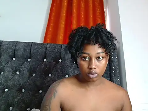 Miss hot candy online show from April 15, 4:30 am