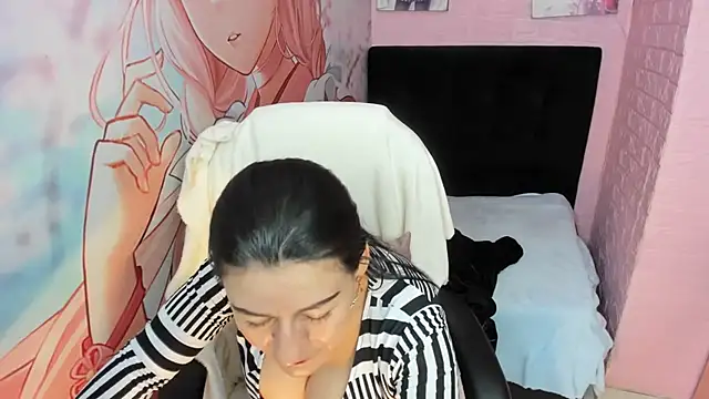 AllysonMilf69 online show from October 4, 2:48 pm