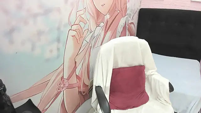 AllysonMilf69 online show from April 15, 3:08 pm