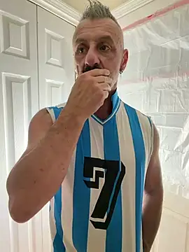 DaddySnowXX online show from July 3, 2:51 am