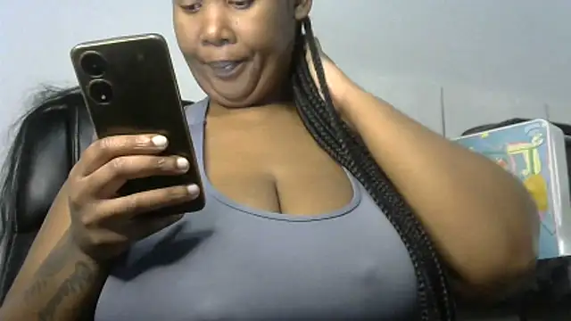 NippleMilkXx online show from May 6, 9:47 am