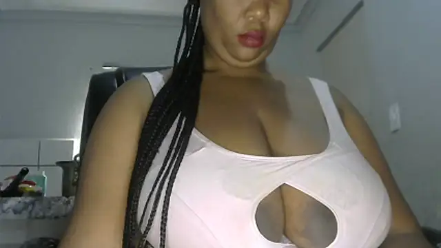NippleMilkXx online show from May 31, 6:10 am