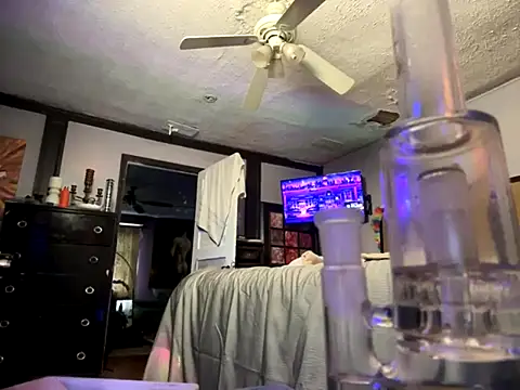 trash4cash online show from October 28, 7:05 pm