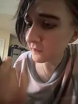 YandereDemon online show from November 3, 5:25 pm