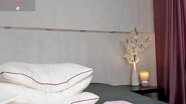 Erika Carpenter online show from July 14, 2:05 am