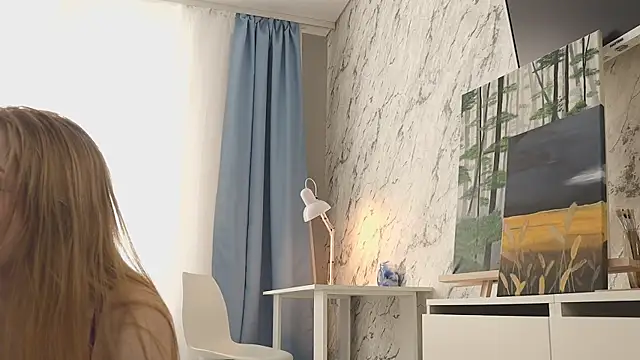 Snapshot of AliceLebel chatting on June 24, 3:49 am AliceLebel online show from June 24, 3:49 am