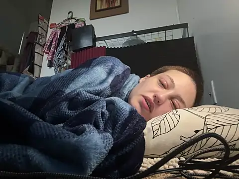 Starving4Cock online show from February 7, 12:20 am