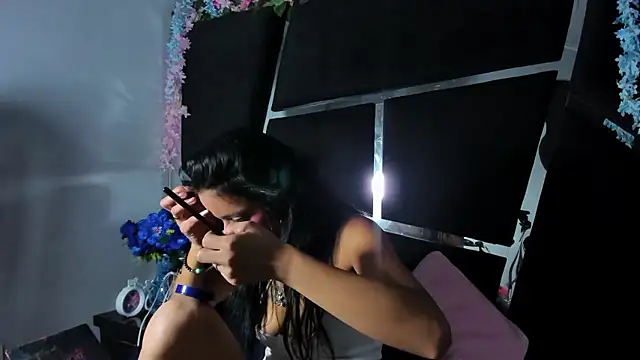 MaddyHudson online show from January 12, 9:53 pm