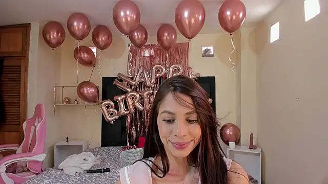 shanakendal2 online show from February 7, 6:45 pm